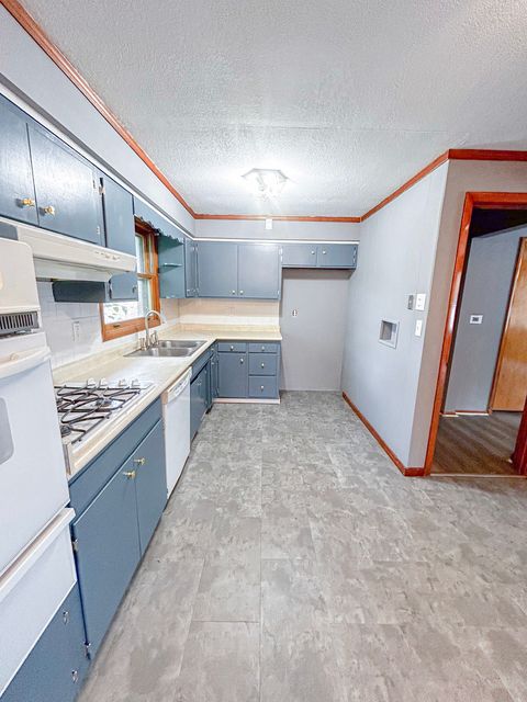 Tiny photo for 425 W Donald Street, Kankakee, IL 60901 (MLS # 12466043)
