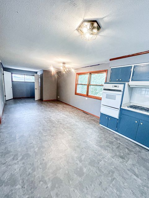 Tiny photo for 425 W Donald Street, Kankakee, IL 60901 (MLS # 12466043)
