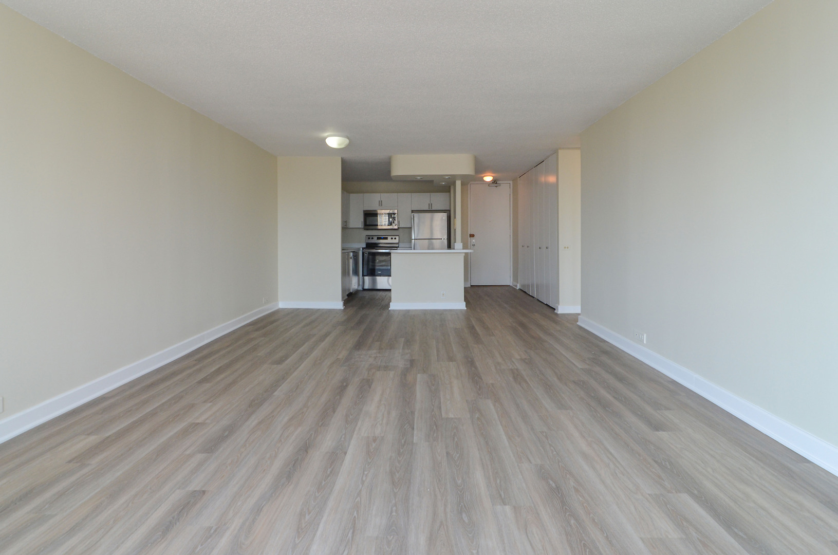 405 N Wabash Avenue 4102