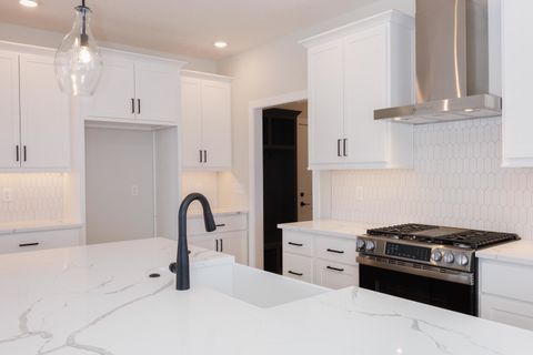 Tiny photo for 5214 Belvedere Drive, Bloomington, IL 61705 (MLS # 12486235)