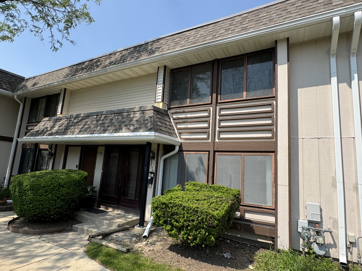 5567 Court F 5567