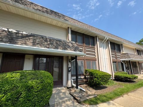 5567 Court F 5567 Hanover Park IL 60133