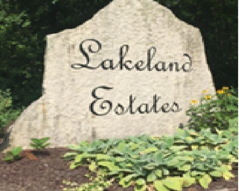 Tiny photo for 27317 W Lakeview Drive S, Lake Barrington, IL 60084 (MLS # 12613485)