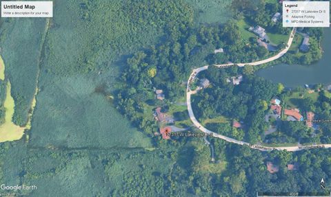 Tiny photo for 27317 W Lakeview Drive S, Lake Barrington, IL 60084 (MLS # 12613485)