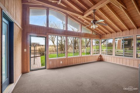 Tiny photo for 27317 W Lakeview Drive S, Lake Barrington, IL 60084 (MLS # 12613485)