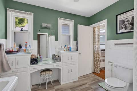 Tiny photo for 2415 Glen Place, Davenport, IA 52804 (MLS # 12696852)