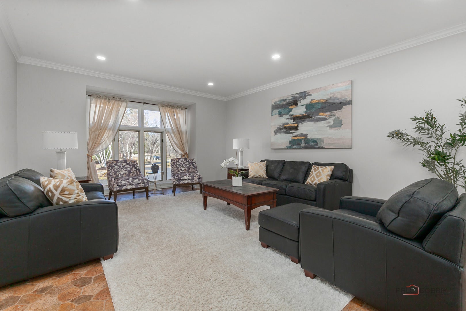 13 Kensington Drive