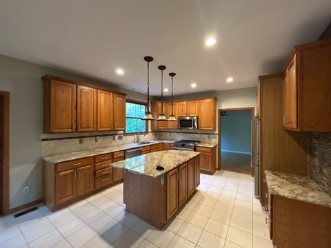 Tiny photo for 2601 W Windflower Court, Peoria, IL 61615 (MLS # 12751270)