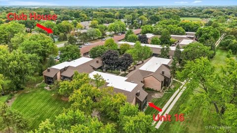 Tiny photo for 710 St Andrews Lane #16, Crystal Lake, IL 60014 (MLS # 12473663)