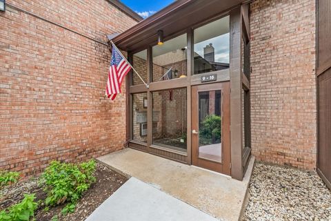 Tiny photo for 710 St Andrews Lane #16, Crystal Lake, IL 60014 (MLS # 12473663)