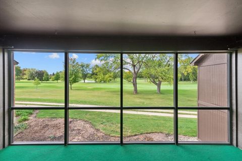 Tiny photo for 710 St Andrews Lane #16, Crystal Lake, IL 60014 (MLS # 12473663)