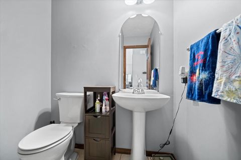 Tiny photo for 7 Swan Lake Road, Bloomington, IL 61704 (MLS # 12435933)