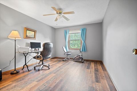 Tiny photo for 7 Swan Lake Road, Bloomington, IL 61704 (MLS # 12435933)