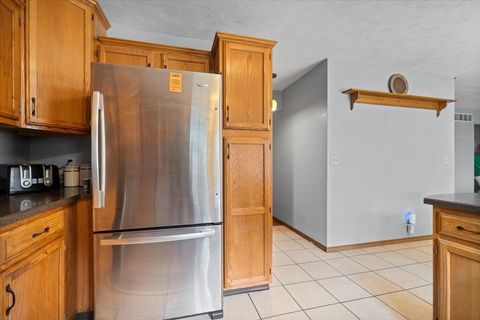 Tiny photo for 7 Swan Lake Road, Bloomington, IL 61704 (MLS # 12435933)