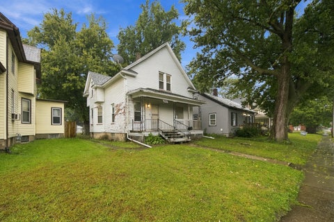 Tiny photo for 1425 W 15th Street, Davenport, IA 52804 (MLS # 12774406)