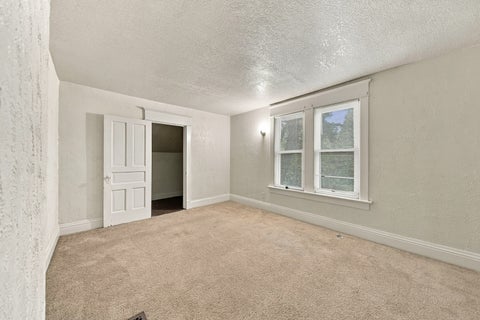 Tiny photo for 1425 W 15th Street, Davenport, IA 52804 (MLS # 12774406)