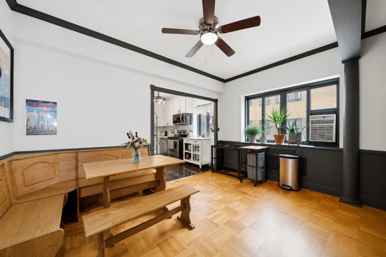 5044 N Marine Drive A7