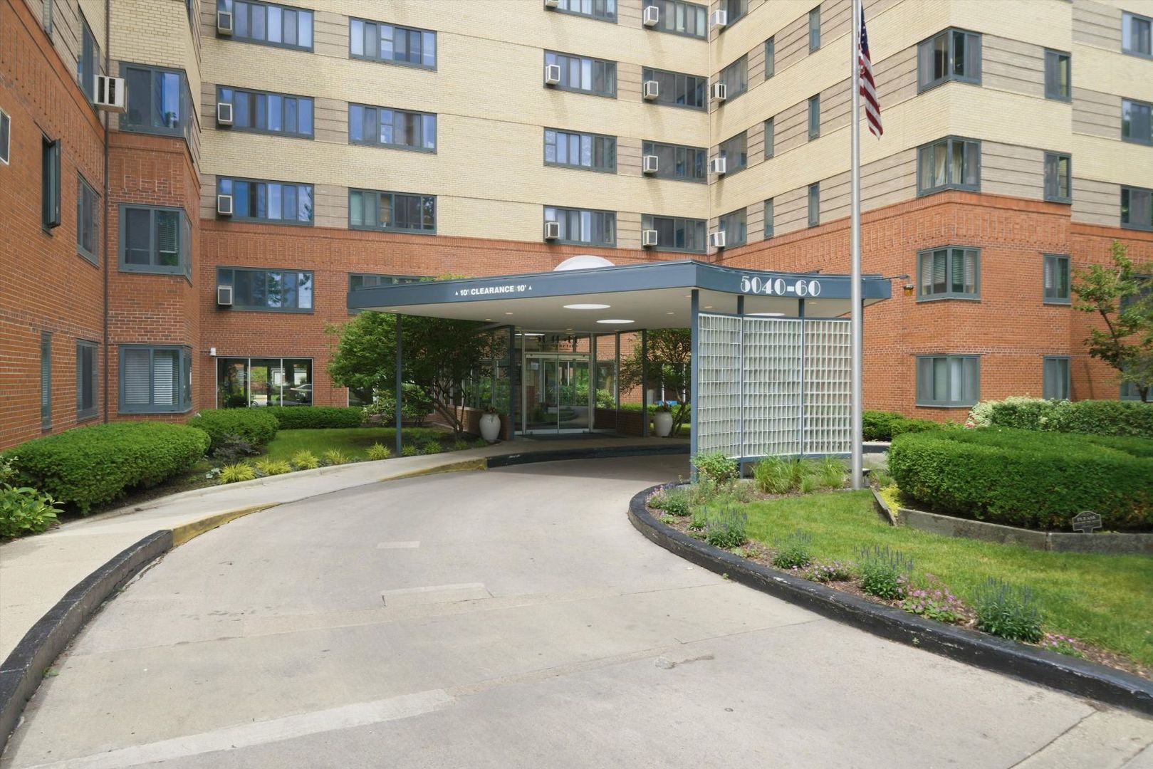 5044 N Marine Drive A7