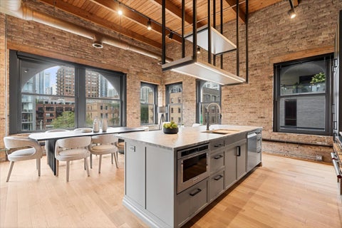 Tiny photo for 368 W Huron Street #4S, Chicago, IL 60654 (MLS # 12786570)