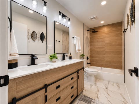 Tiny photo for 11151 Cottonwood Drive #19C, Palos Hills, IL 60465 (MLS # 12719432)