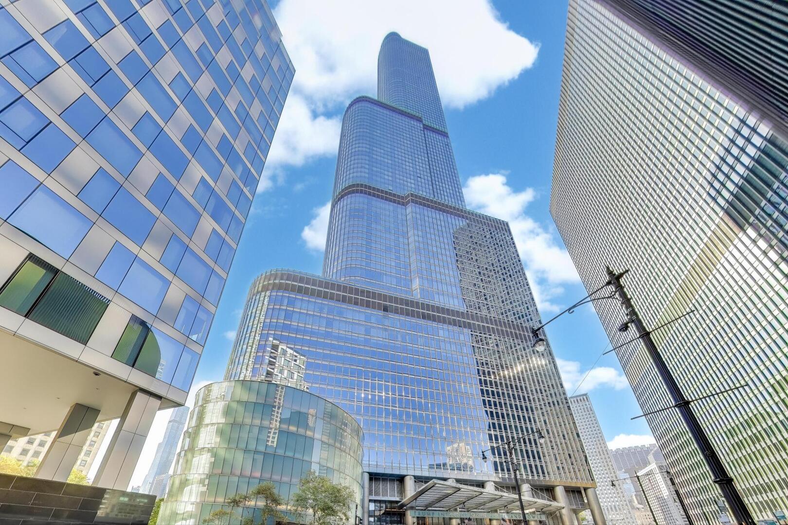 Chicago, Illinois 60611, United States, 3 Bedrooms Bedrooms, ,4 BathroomsBathrooms,Residential,Active,223958