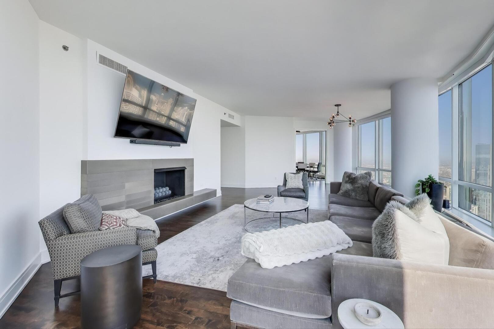 401 N Wabash Avenue 68A