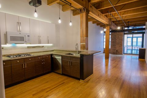 701 W Jackson Boulevard 402B Chicago IL 60661