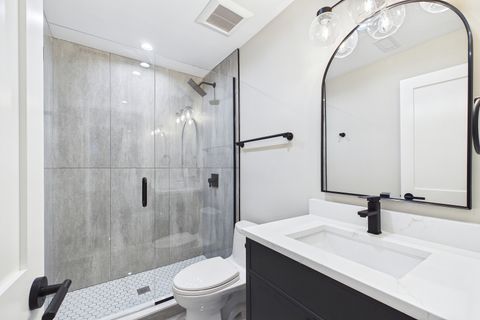 Tiny photo for 6235 N Kedvale Avenue, Chicago, IL 60646 (MLS # 12583064)