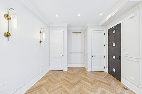 Tiny photo for 6235 N Kedvale Avenue, Chicago, IL 60646 (MLS # 12583064)