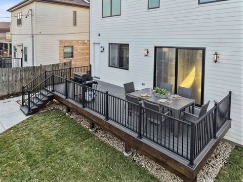 Tiny photo for 6235 N Kedvale Avenue, Chicago, IL 60646 (MLS # 12583064)