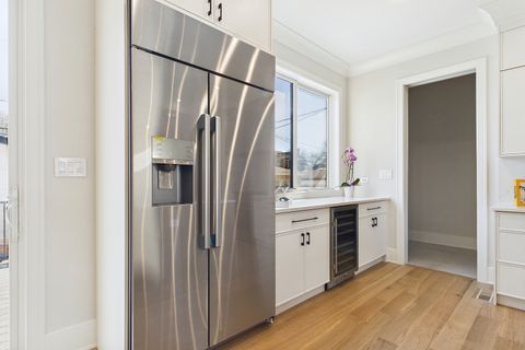 Tiny photo for 6235 N Kedvale Avenue, Chicago, IL 60646 (MLS # 12583064)