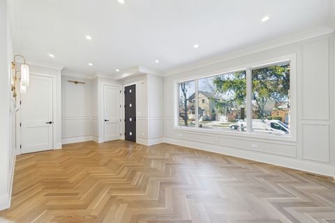 Tiny photo for 6235 N Kedvale Avenue, Chicago, IL 60646 (MLS # 12583064)