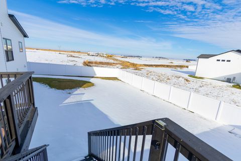 Tiny photo for 1112 Bell Grove Lane, Bloomington, IL 61705 (MLS # 12543211)