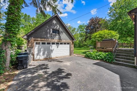 Tiny photo for 335 Arlington Road, Itasca, IL 60143 (MLS # 12480549)