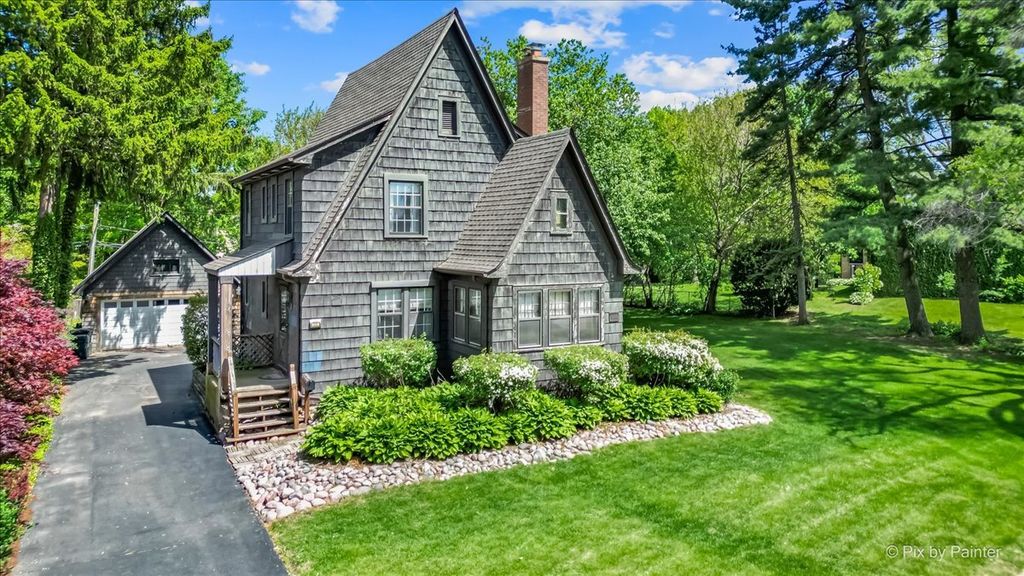 Photo for 335 Arlington Road, Itasca, IL 60143 (MLS # 12480549)