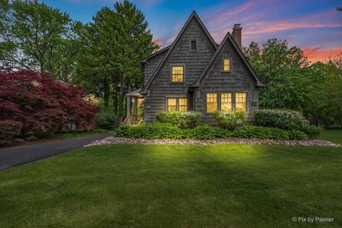 Tiny photo for 335 Arlington Road, Itasca, IL 60143 (MLS # 12480549)