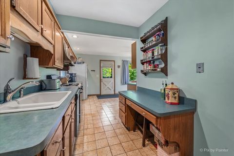 Tiny photo for 335 Arlington Road, Itasca, IL 60143 (MLS # 12480549)