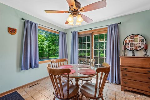 Tiny photo for 335 Arlington Road, Itasca, IL 60143 (MLS # 12480549)