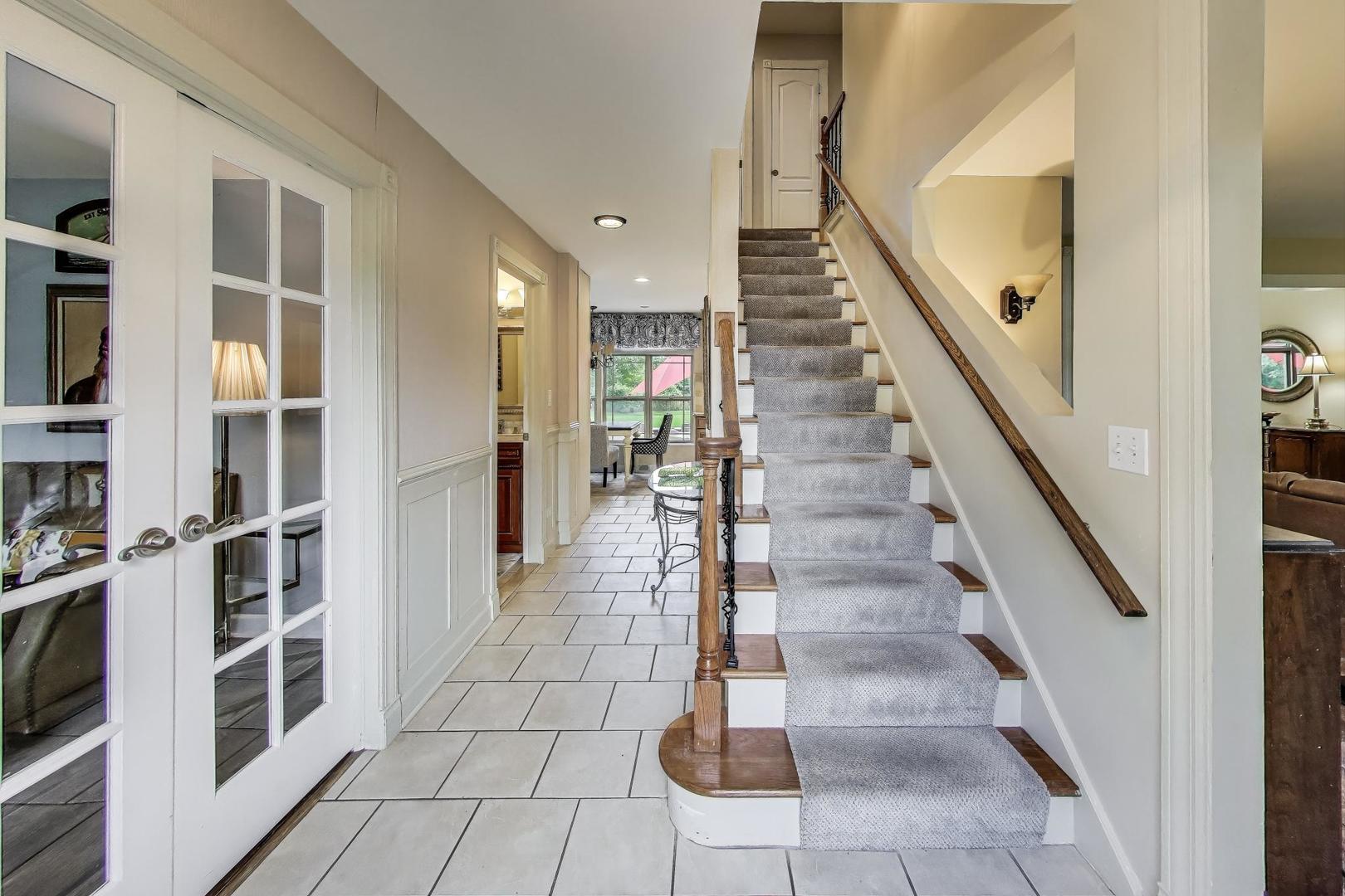 28W409 Leverenz Road