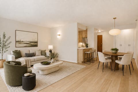 Tiny photo for 480 N MCCLURG Court #413, Chicago, IL 60611 (MLS # 12736959)