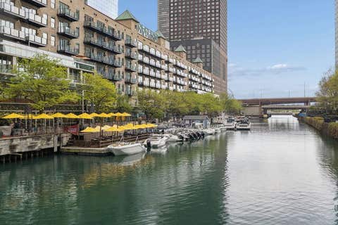 Tiny photo for 480 N MCCLURG Court #413, Chicago, IL 60611 (MLS # 12736959)