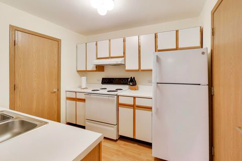 Tiny photo for 1508 Spring Brook Court #2D, Round Lake Beach, IL 60073 (MLS # 12587102)