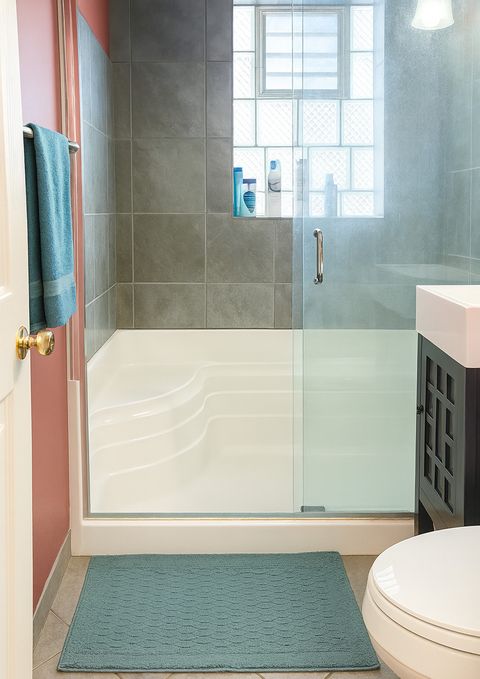 Tiny photo for 439 N Elm Street, Hillside, IL 60162 (MLS # 12520355)