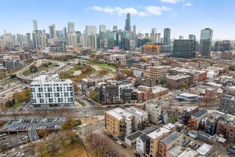 Tiny photo for 636 N Racine Avenue #4S, Chicago, IL 60642 (MLS # 12519834)