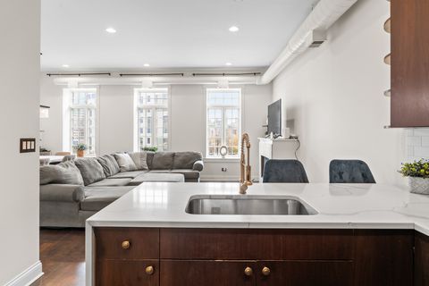 Tiny photo for 636 N Racine Avenue #4S, Chicago, IL 60642 (MLS # 12519834)