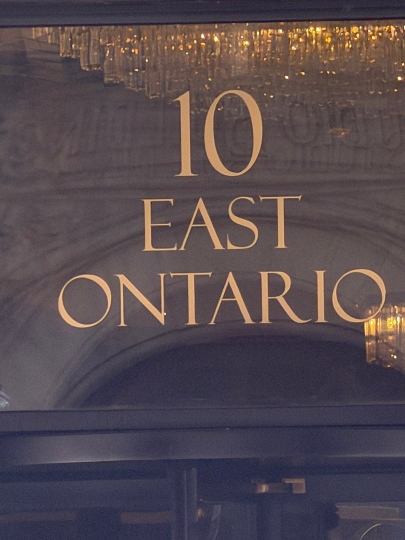 10 E Ontario Street 3608