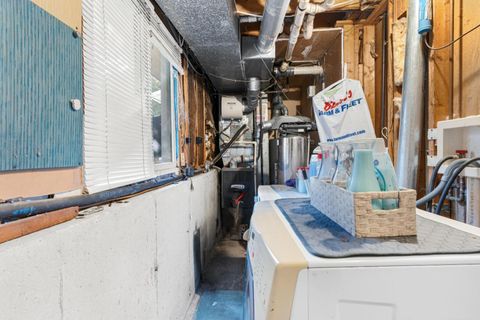 Tiny photo for 31 Abbeywood Drive, Romeoville, IL 60446 (MLS # 12413329)