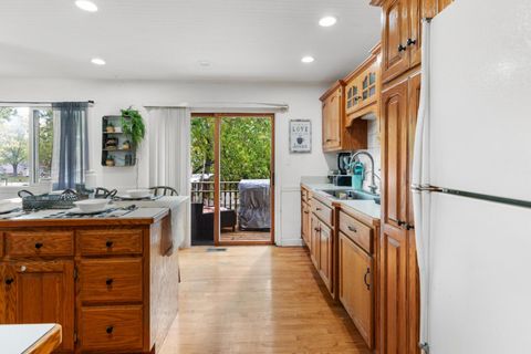 Tiny photo for 31 Abbeywood Drive, Romeoville, IL 60446 (MLS # 12413329)