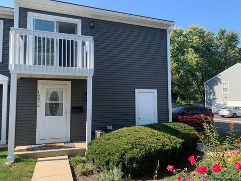 Photo of 1687 Williamsburg Court #A, Wheaton, IL 60189 (MLS # 12488247)