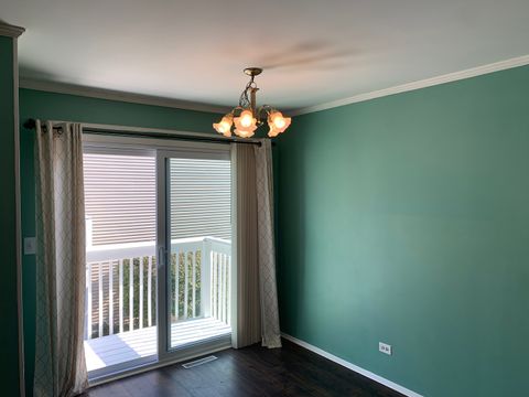 Tiny photo for 1687 Williamsburg Court #A, Wheaton, IL 60189 (MLS # 12488247)